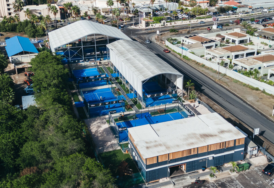 Padel X Curacao by Corendon