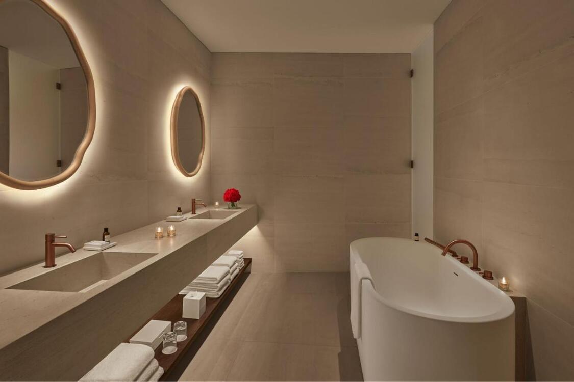 Badkamer The Madrid Edition hotel 