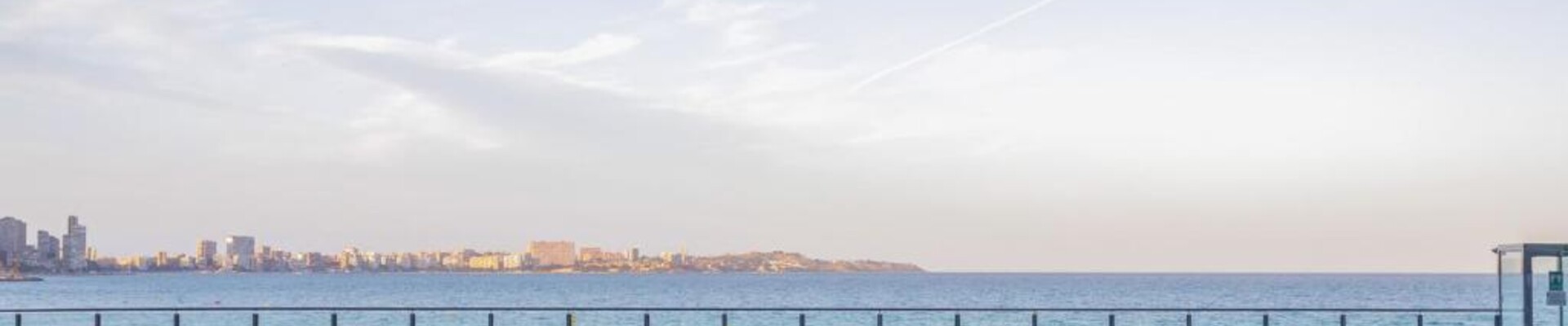 Melia hotel Alicante zwembad aan het strand