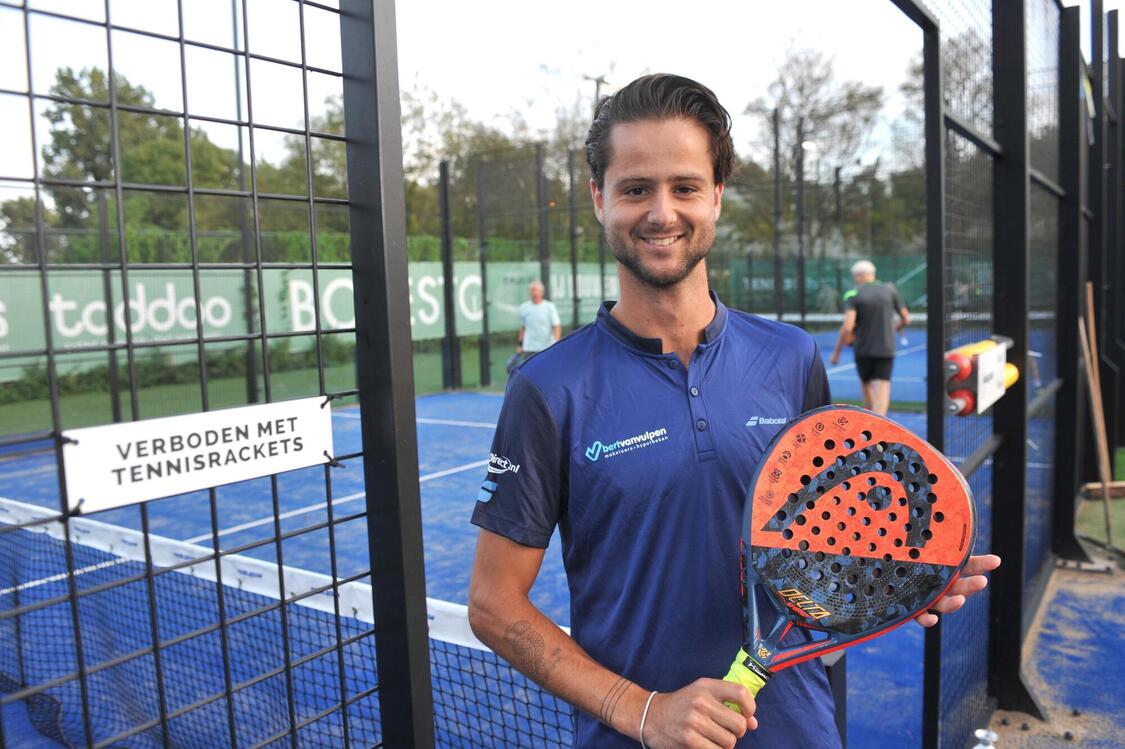 Nikander Damianos padel