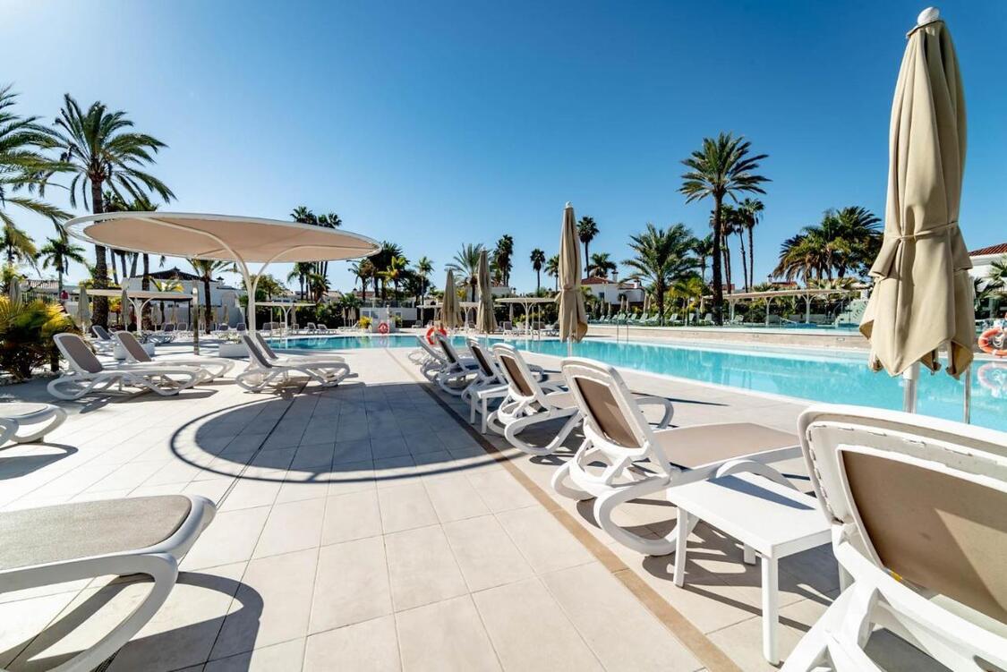 Zwembad Livvo Dunagolf Suites Gran Canaria