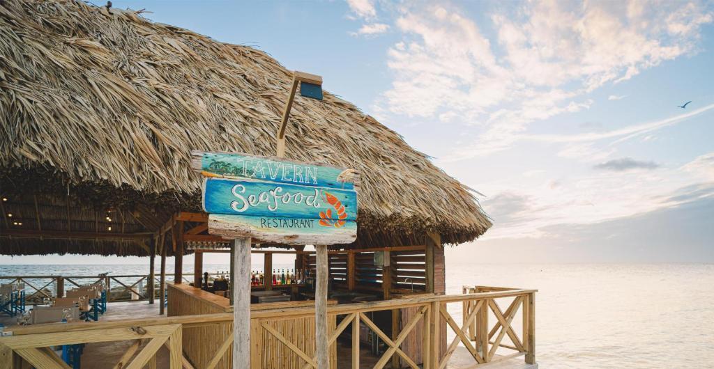 The Rif Corendon hotel Curacao strand restaurant