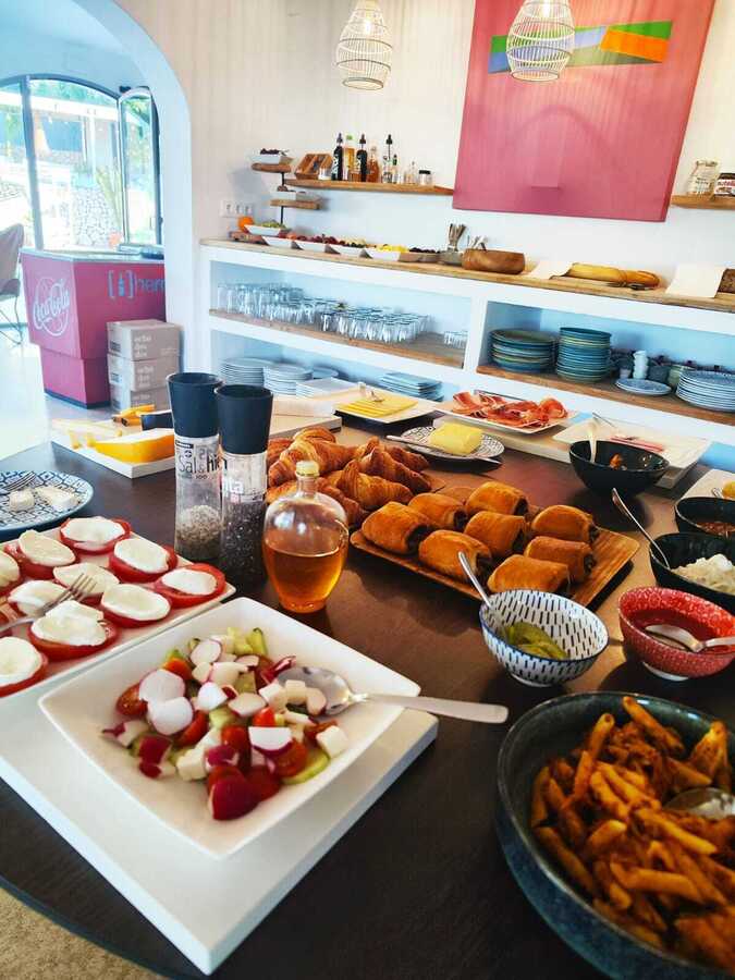 Ontbijt bij Abeniss Boutique B&B