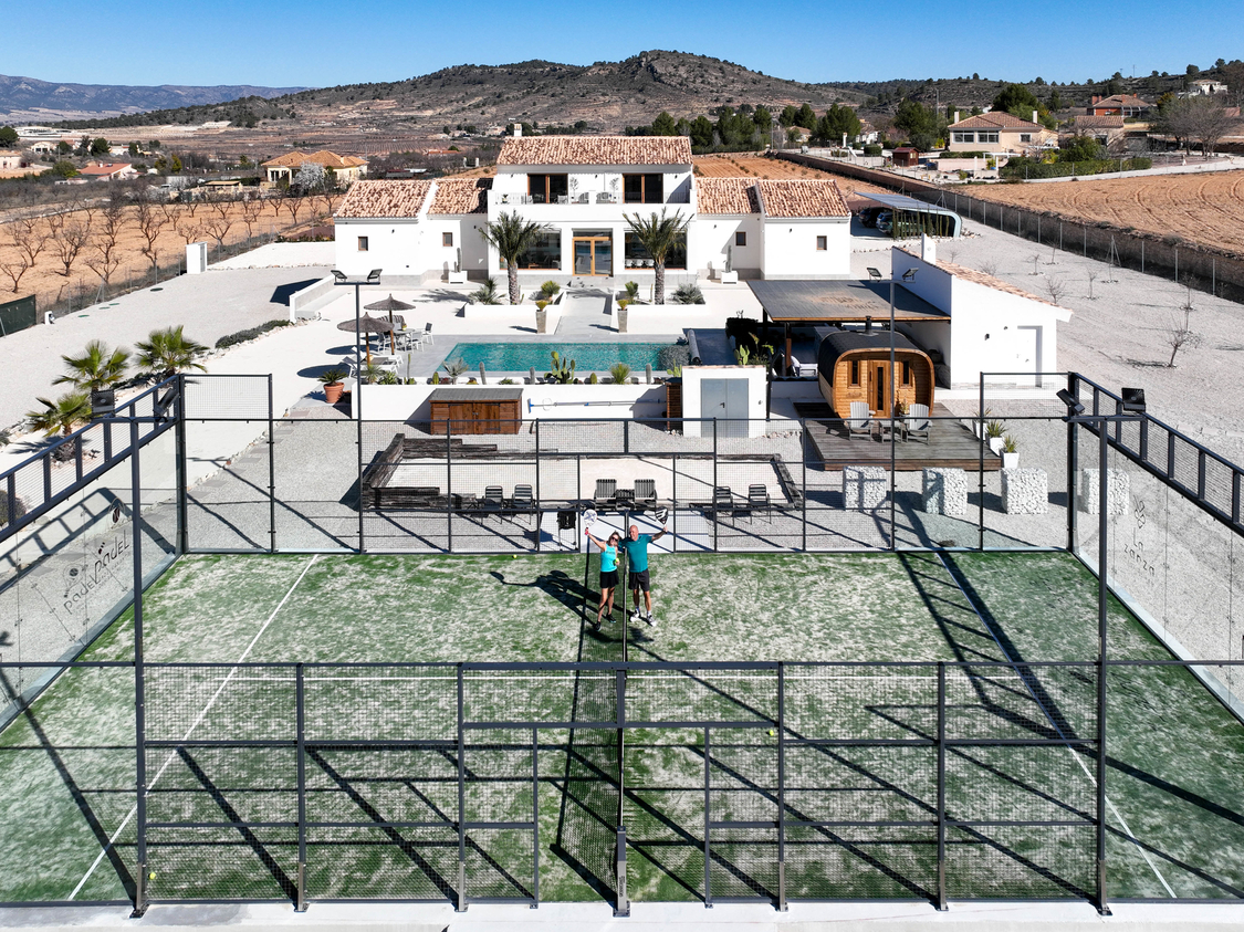 Padelbaan bij villa La Zarza, Pinoso Alicante