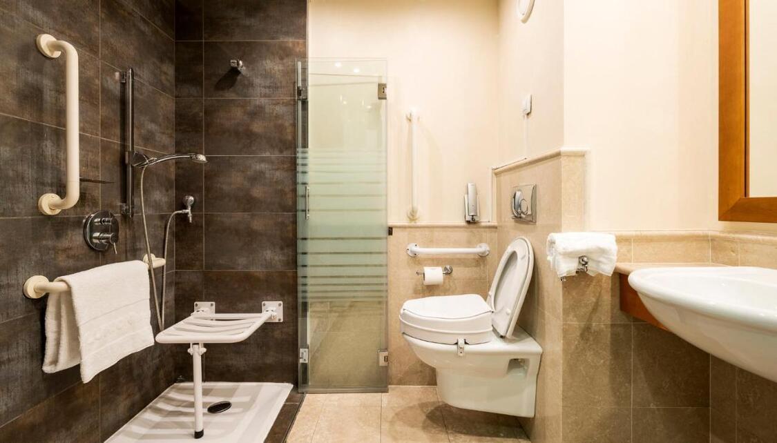 Badkamer Ilunion Aqua 3 hotel Valencia