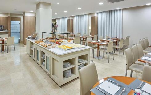 3* NH Valencia Las Ciencias