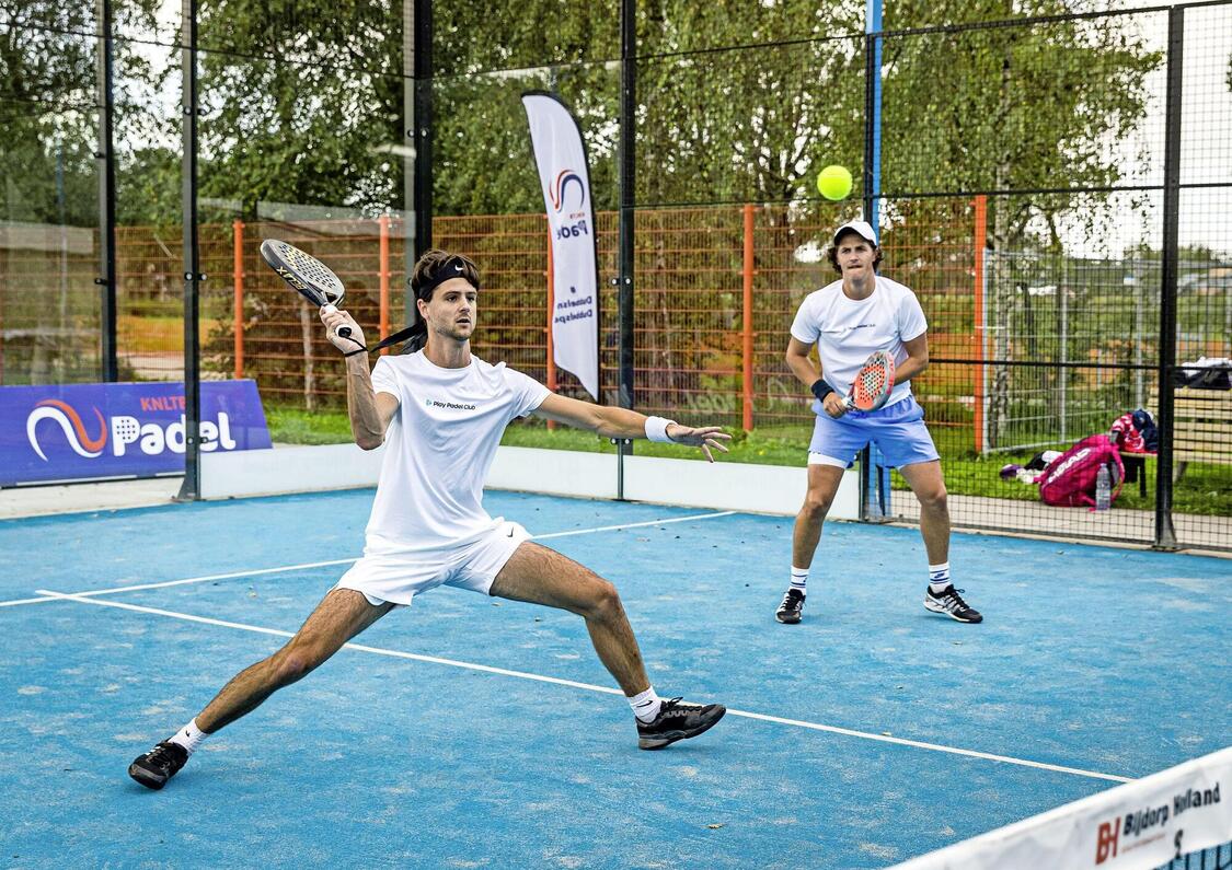 Nikander Damianos padel les clinic
