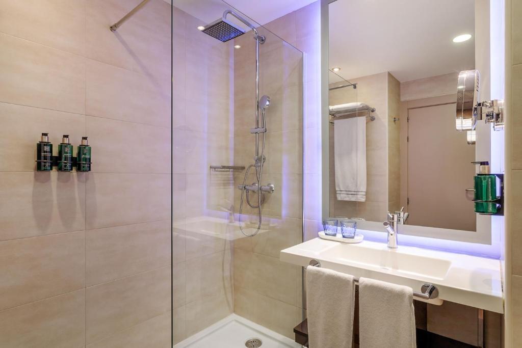 Hotel Melia Alicante badkamer