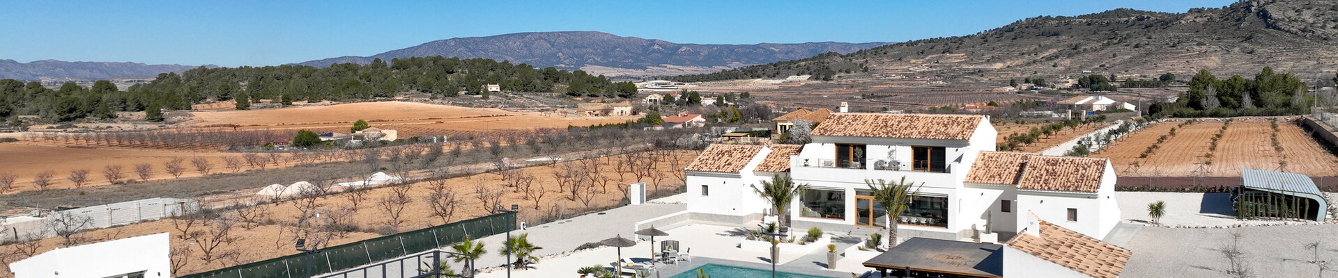 Villa La Zarza, Pinoso, Alicante