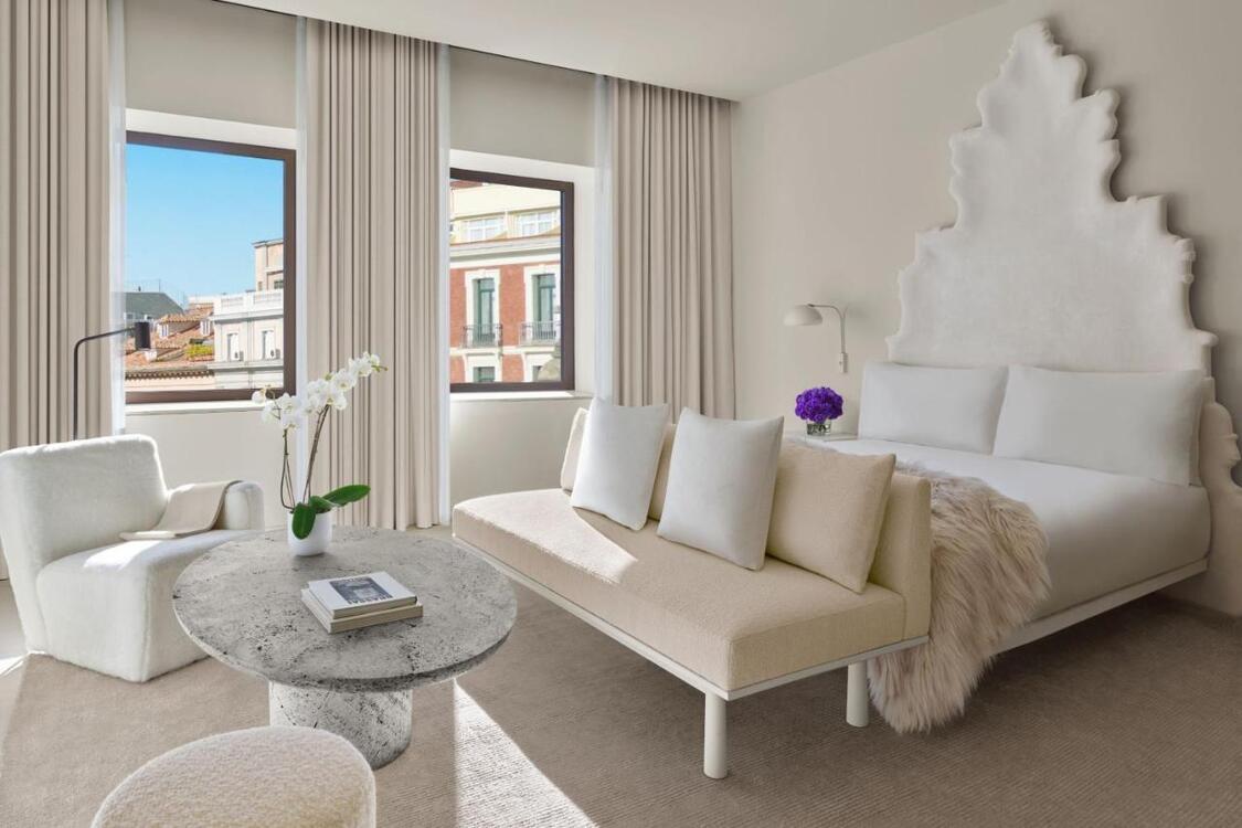 Slaapkamer The Madrid Edition hotel 
